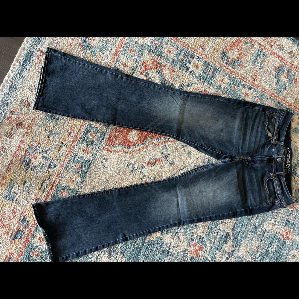 American Eagle Jeans 12 L super stretch boot cut. Worn a handful of times